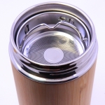 Brinde Kit com Garrafa Térmica Ecológica e Caixa de Chá